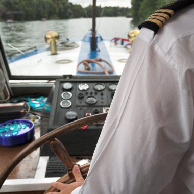 Croisière privative : Du quai d’Orsay à chez Gégène