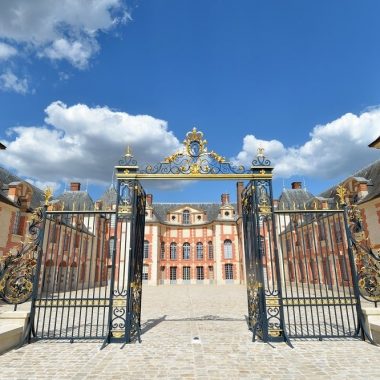 Visite guidée du Château de Grosbois suivie de la visite libre du Musée du Trot (30 min)