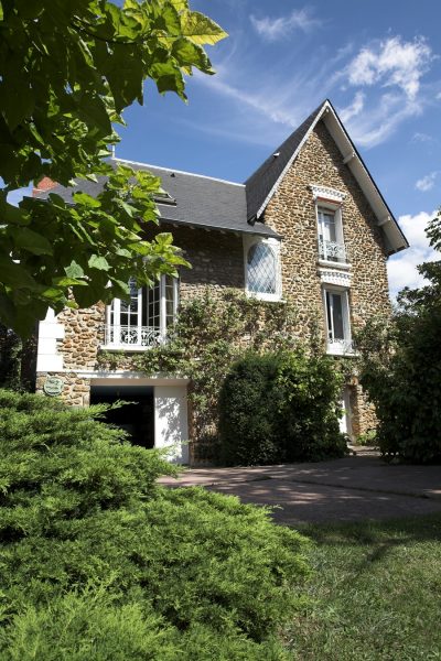 architecture maison pierre bord marne