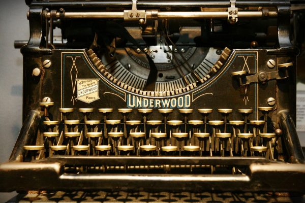Machine à écrire du Musée de la Résistance Nationale