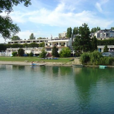 LES GUINGUETTES : PARCOURS À CHAMPIGNY-SUR-MARNE ET JOINVILLE-LE-PONT
