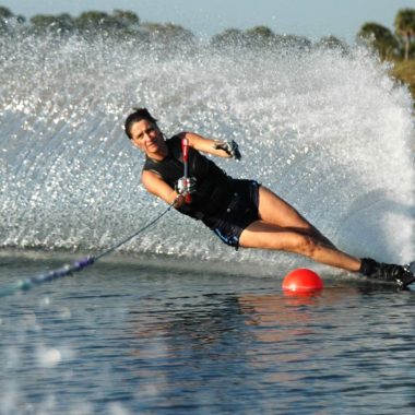 Barefoot Style – Club de Ski Nautique