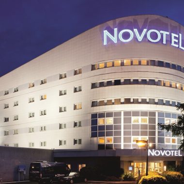 facade hotel novotel orly rungis