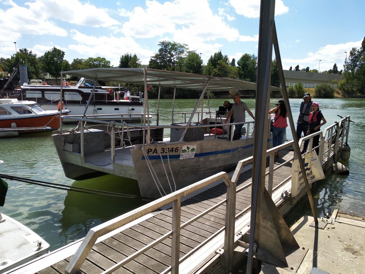 Passeur de rives sur la Marne
