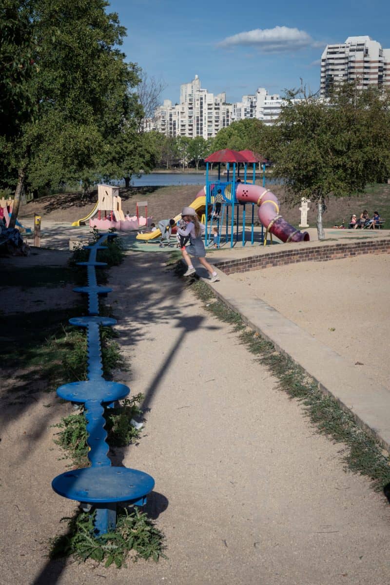 Jeux pour enfants à l'île de Loisirs de Créteil Espace de jeux pour enfants à l'île de loisirs de Créteil