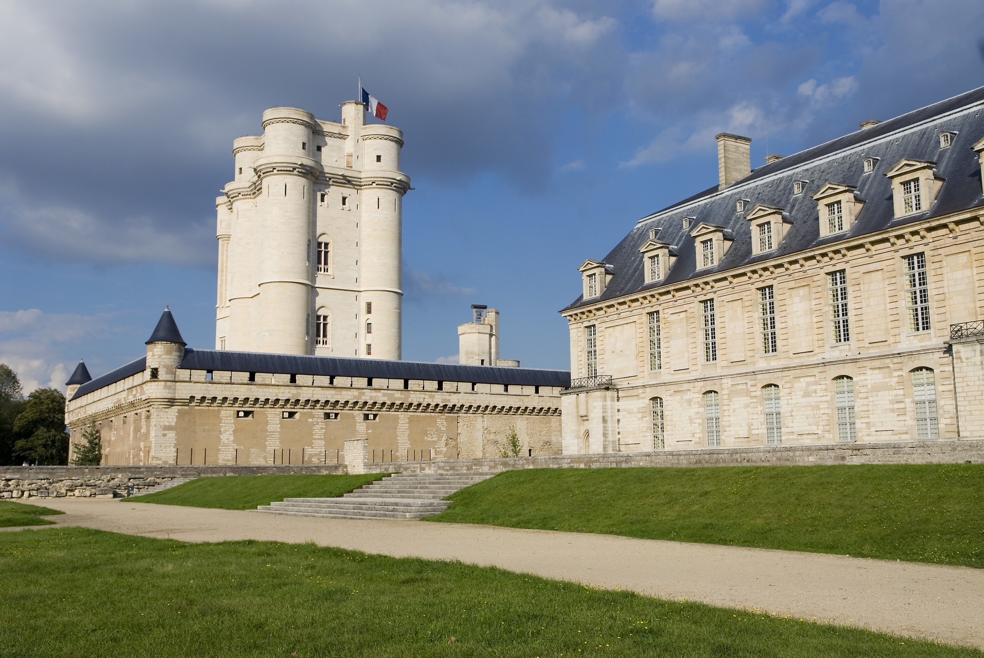 PARCOURS « HISTOIRE » – VISITER ET DÉCOUVRIR VINCENNES