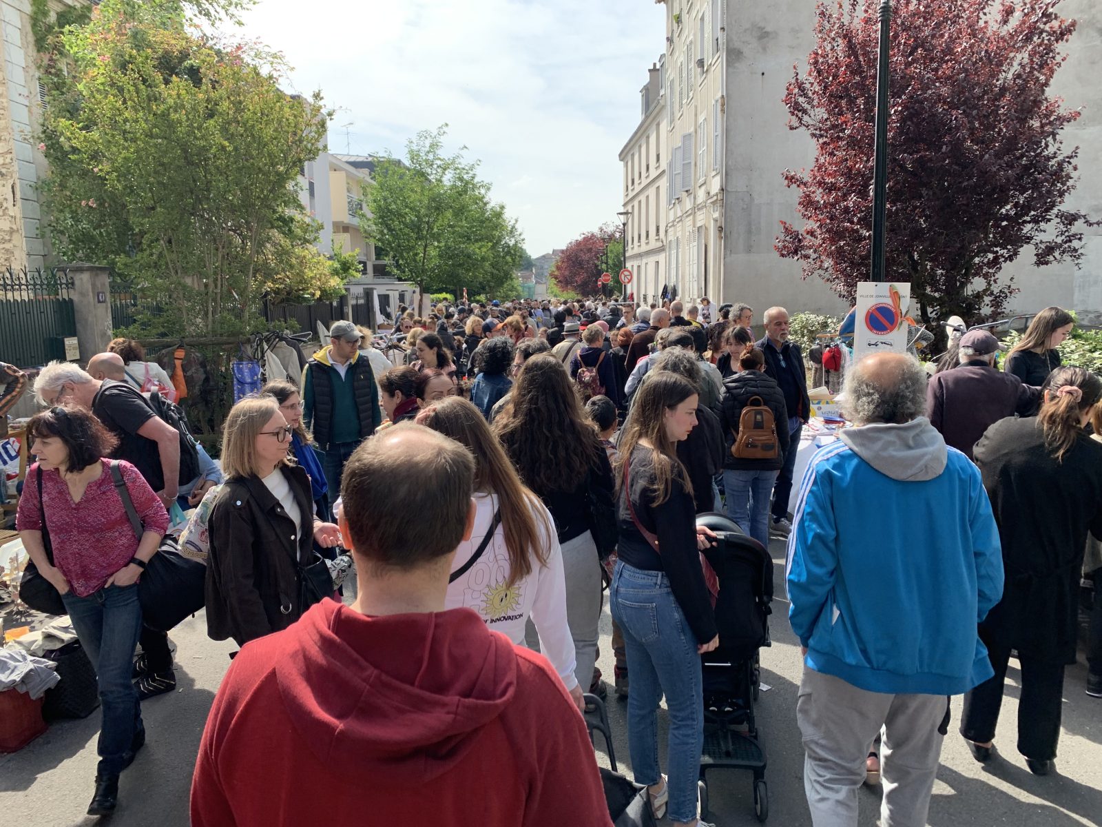 54e Brocante Vide-greniers de la rue de Paris prolongée