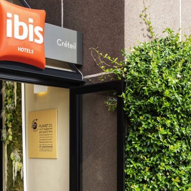 IBIS CRÉTEIL