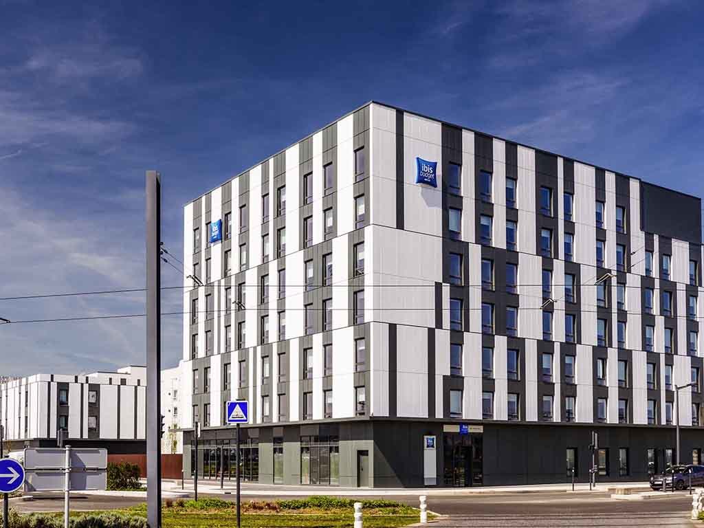 HÔTEL IBIS BUDGET PARIS COEUR D’ORLY AÉROPORT