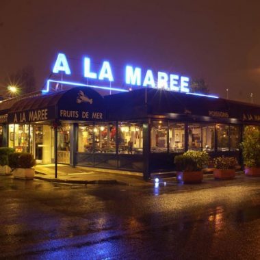 A LA MARÉE