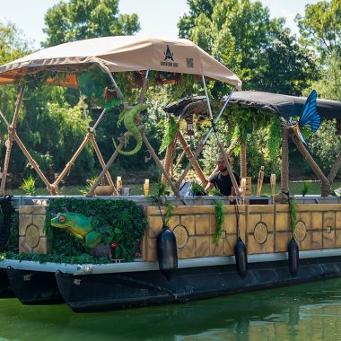 ADVENTURE BOAT