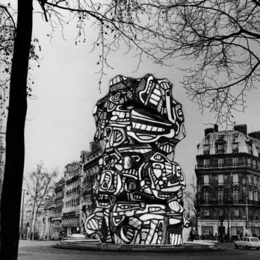 Atelier photomontage pour enfants : créer ta tour comme Jean Dubuffet !