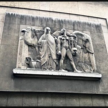 De Trocadéro à  Michel-Ange-Auteuil, voyage à travers le vieux village de Passy