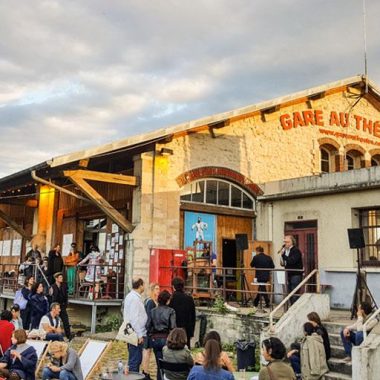 NOUVEAU GARE AU THÉÂTRE