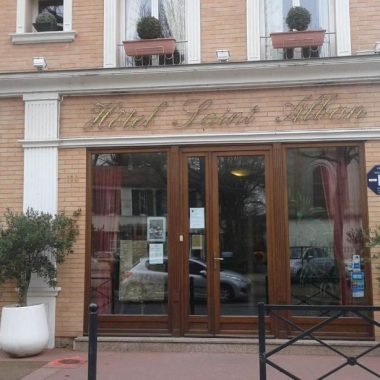 HÔTEL SAINT-ALBAN