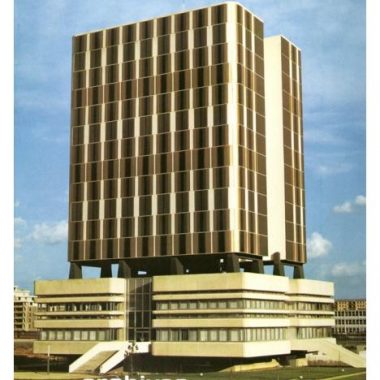 Il y a 50 ans… un bâtiment pour les Archives