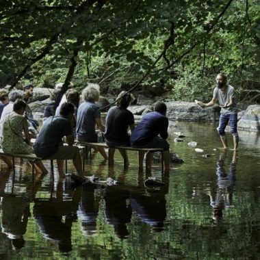 Lecture contée au cœur de la forêt