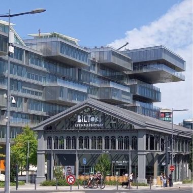 Les Halles D’Issy : Une pause gourmande dans un écrin patrimonial