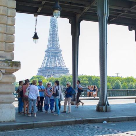 Ciné-balade La Tour Eiffel fait son cinéma Du 9 mai au 15 août 2024