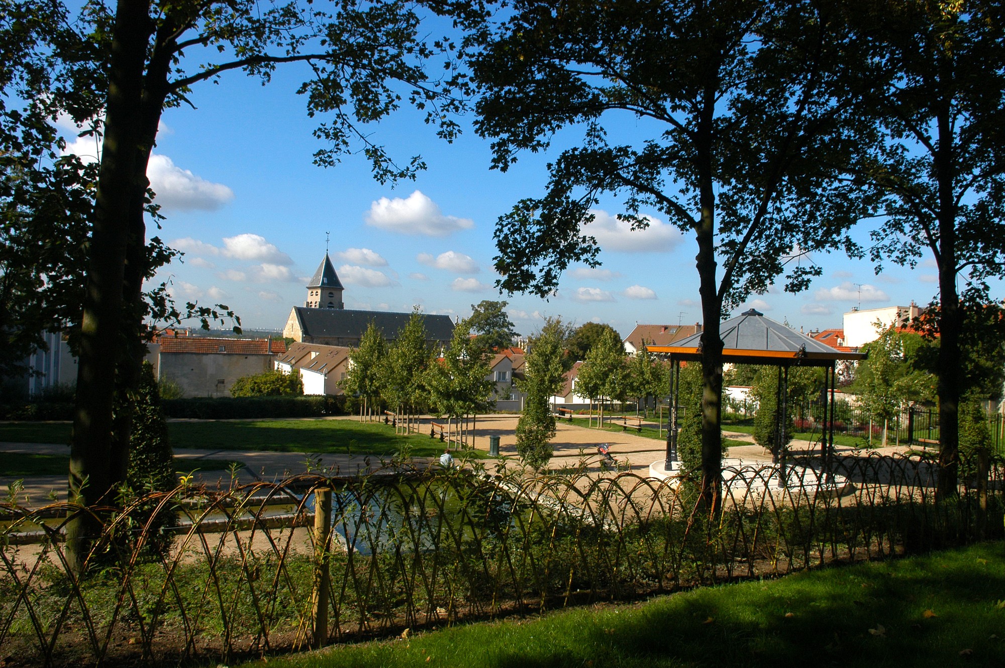 CIRCUITS PÉDESTRES À FONTENAY-SOUS-BOIS