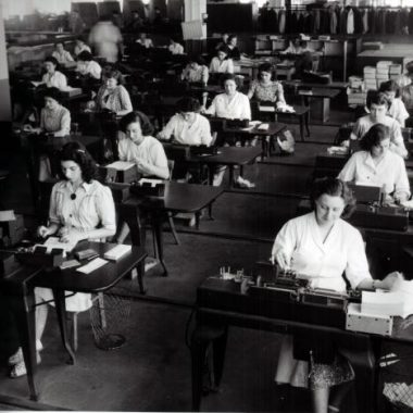 Table ronde « Histoire du “groupe femmes” de Renault-Billancourt »